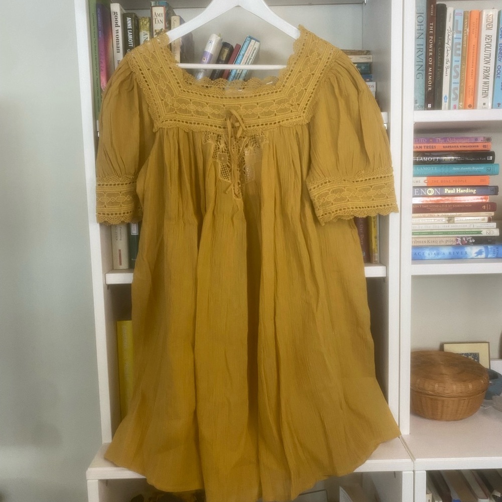 Doen Navan Dress. Size M. NWT